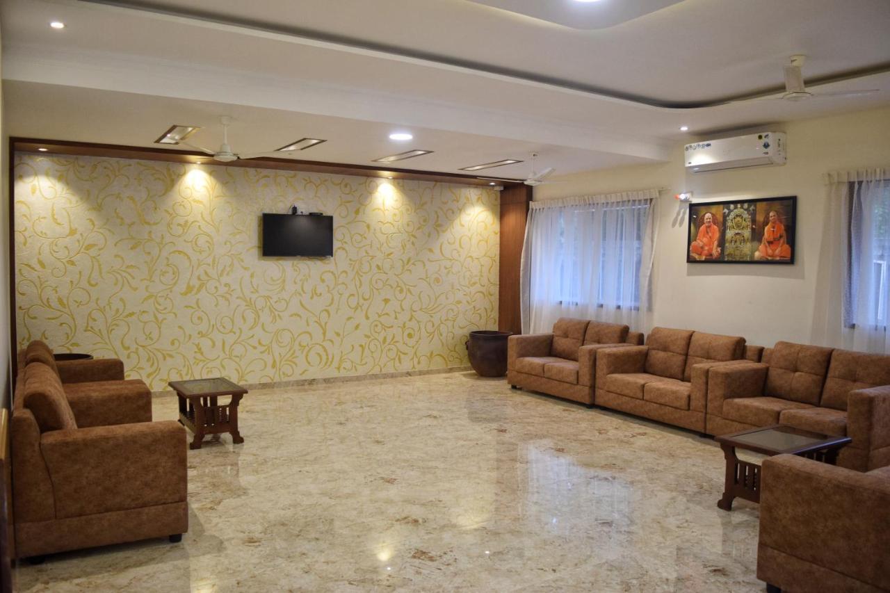 Bhramari Nest Hotel Subrahmanya Ngoại thất bức ảnh