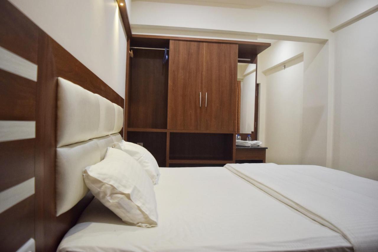 Bhramari Nest Hotel Subrahmanya Ngoại thất bức ảnh