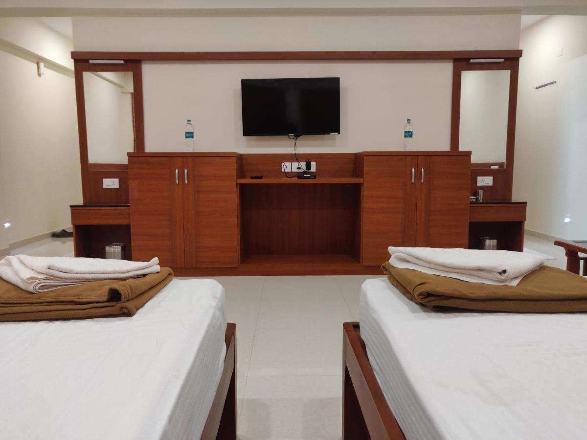 Bhramari Nest Hotel Subrahmanya Ngoại thất bức ảnh